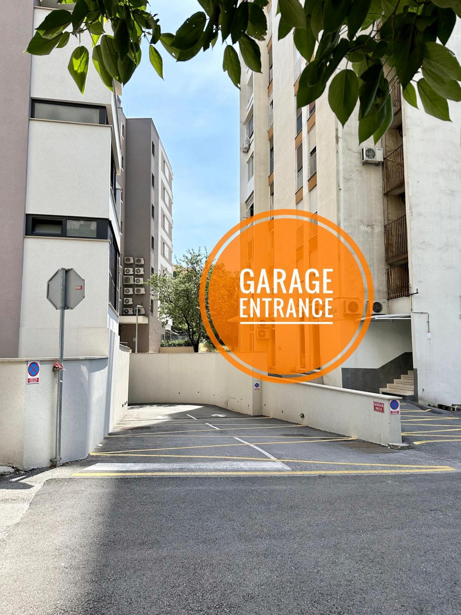 S'Akvarel 4 - Private Garage Daire Split Dış mekan fotoğraf